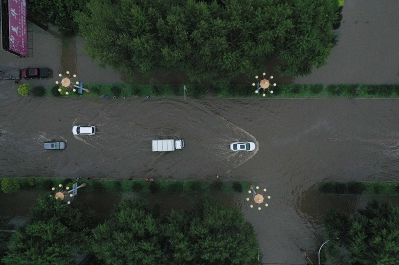 吉林长春双阳区应对澳门金沙体育娱乐网址强降雨开展抗洪抢险工作